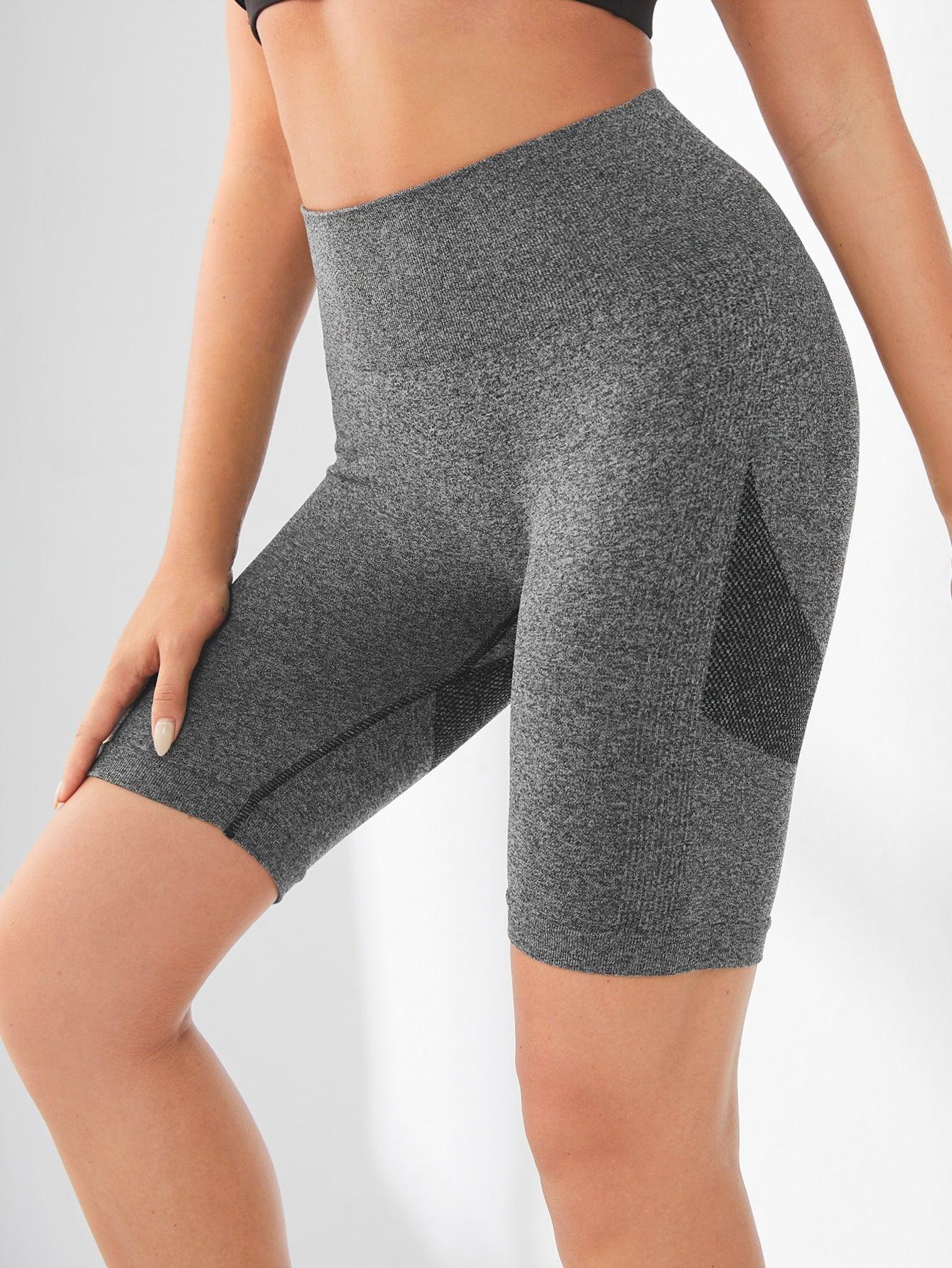 SEAMLESS BIKER SHORTS - pink kangaroo yoga