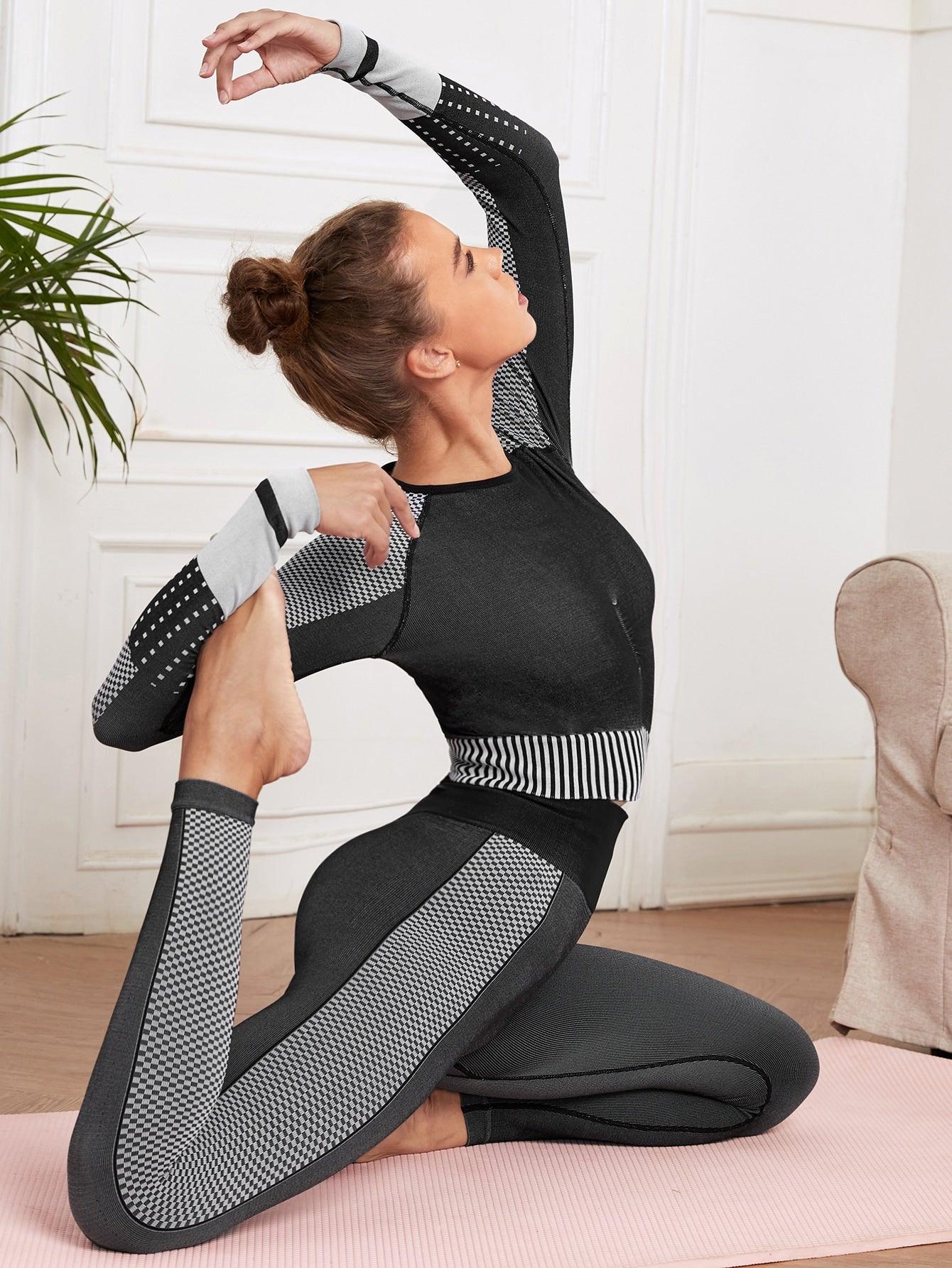 COLORBLOCK STRIPED YOGA SET - pink kangaroo yoga