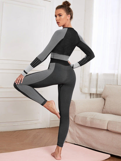 COLORBLOCK STRIPED YOGA SET - pink kangaroo yoga