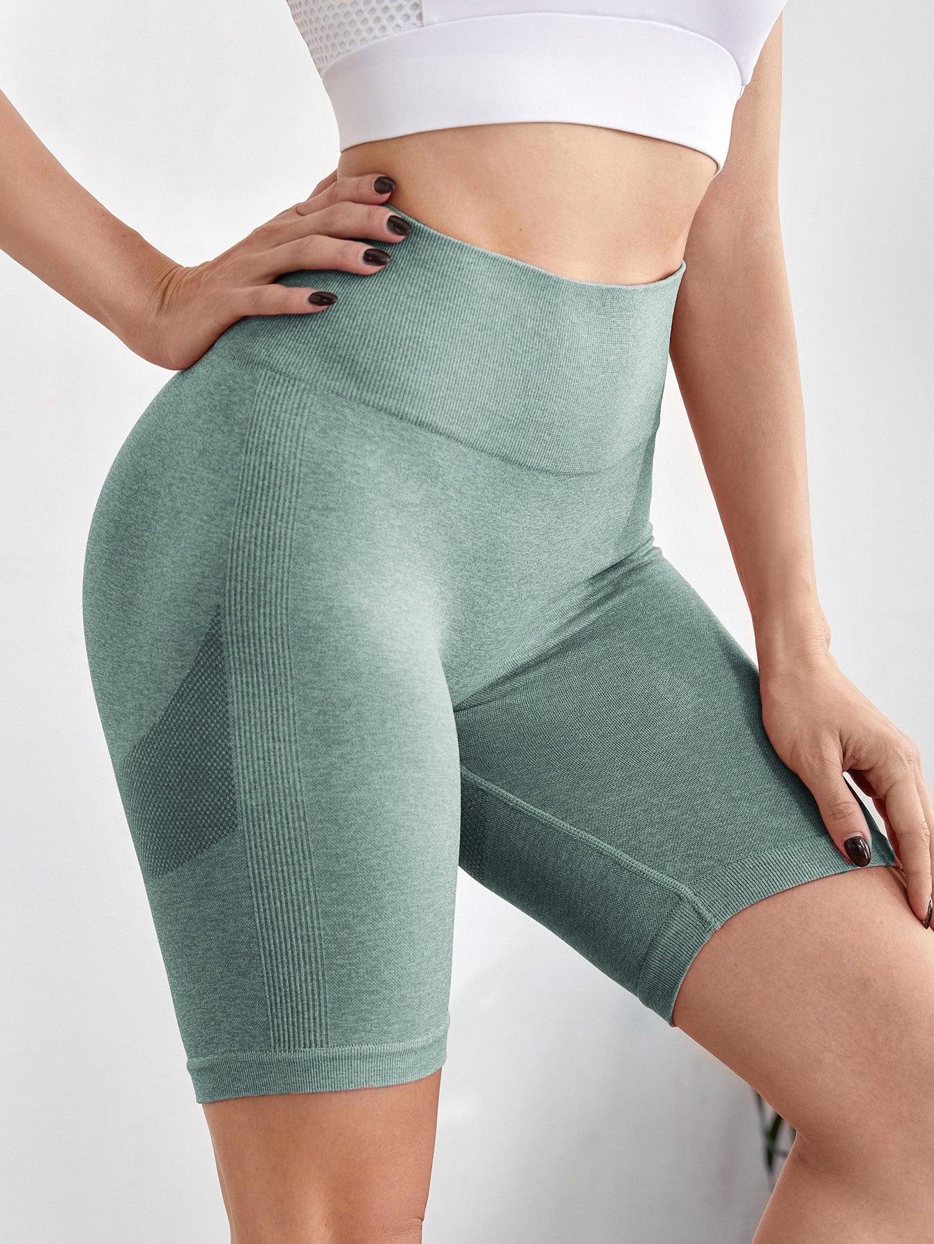 SEAMLESS BIKER SHORTS - pink kangaroo yoga